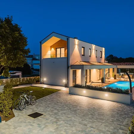 Nobu * Mali Vareški