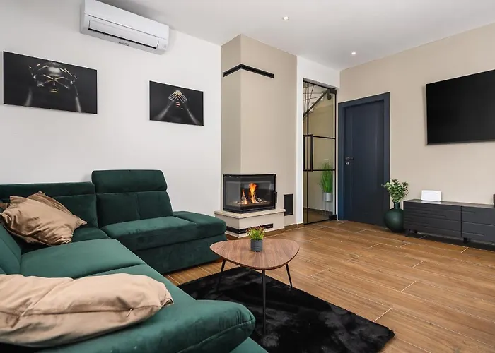 Βίλα Nobu Mali Vareški