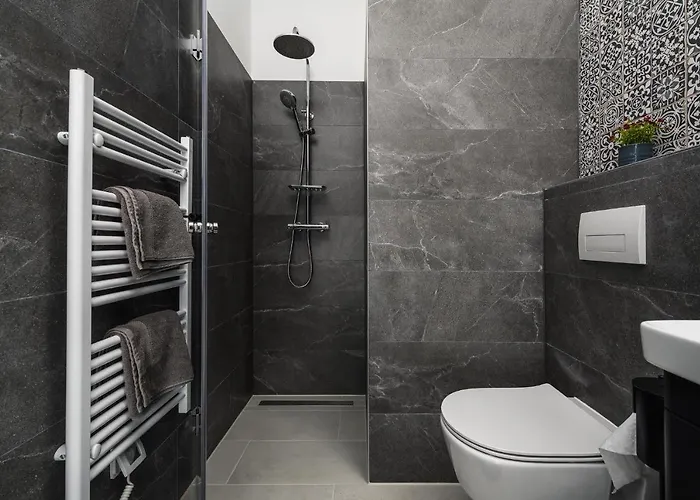 Nobu Βίλα Mali Vareški